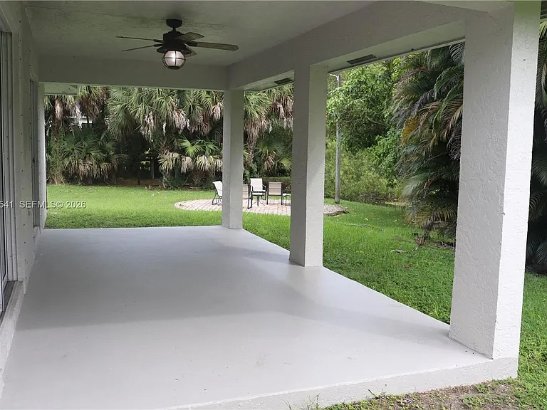 16930 W Mead Hill Dr — Photo 13