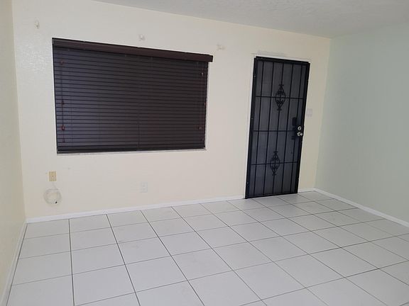 4th image of 7202 NW 71st Ave