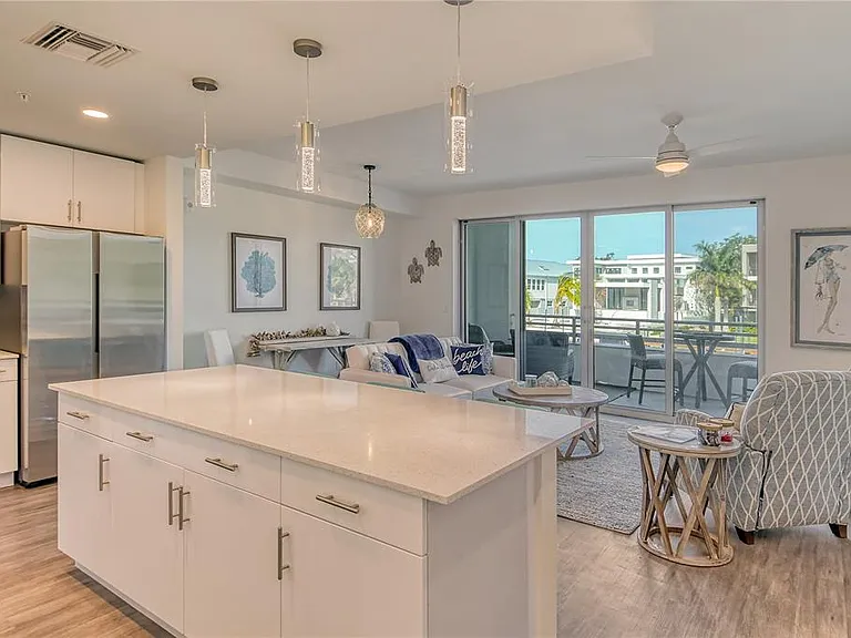 1709 N Tamiami Trl #221 — Photo 11