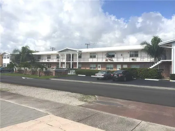 2701 Middle River Drive #19, Fort Lauderdale, FL 33306