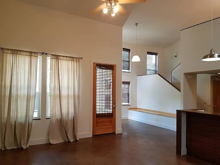 2214 Iva Ln #B — Photo 19