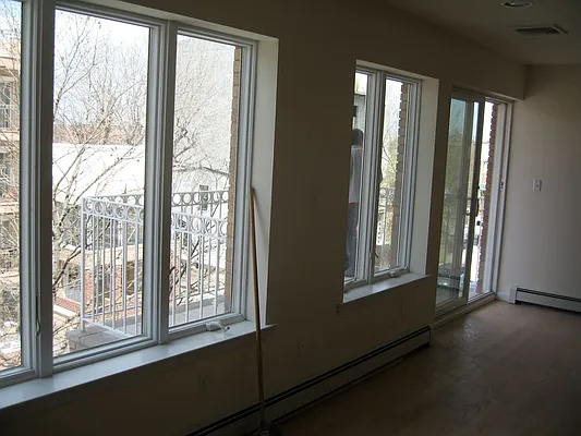 Sold by NY Superior Realty | media 25