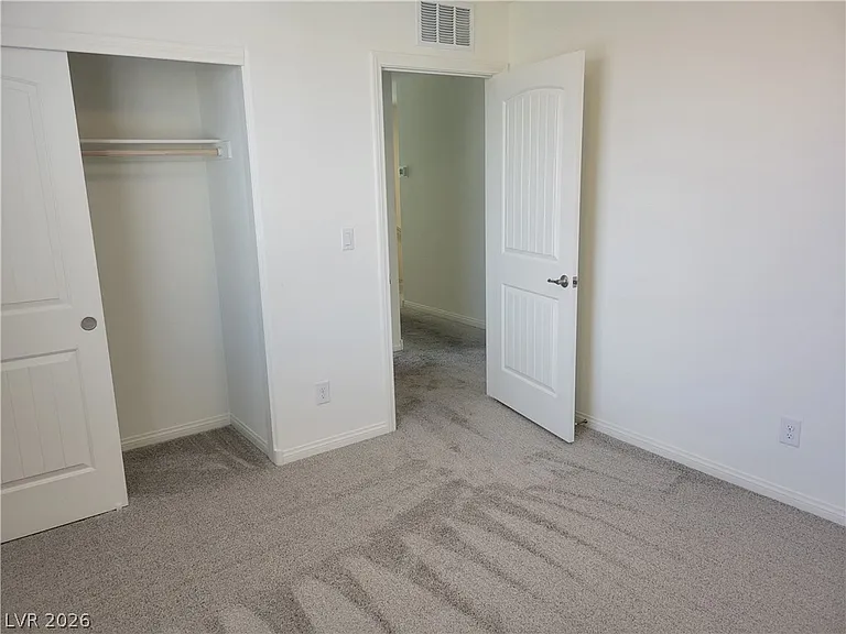 8062 Kings Guard St — Photo 15