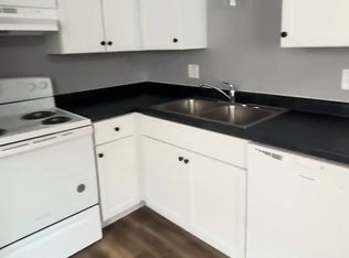 430 W Calumet St APT 35, Appleton, WI 54915