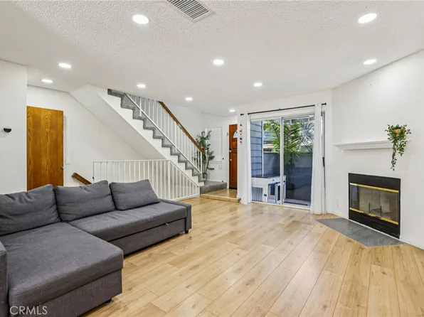 26127 Frampton Ave APT E, Harbor City, CA 90710