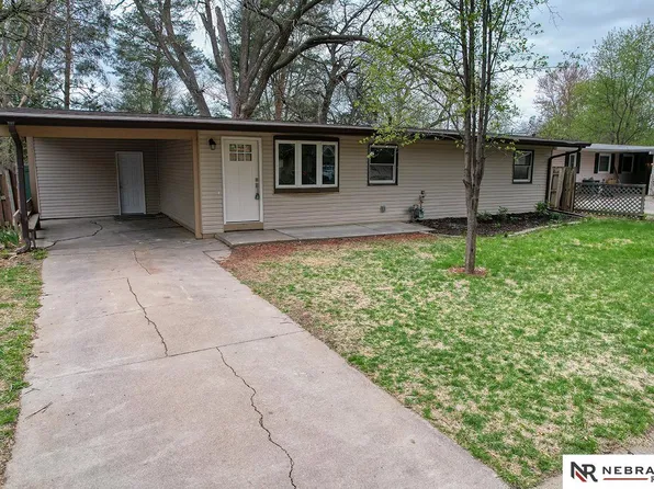 619 E Eldora Ln, Lincoln, NE 68505