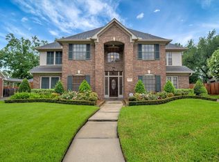 3910 Quiet Knoll Ct, Houston, TX 77059