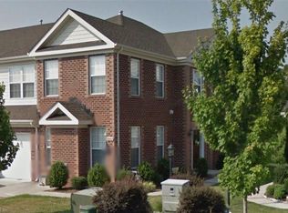 1007 Skiffs Landing Ln, Suffolk, VA 23435
