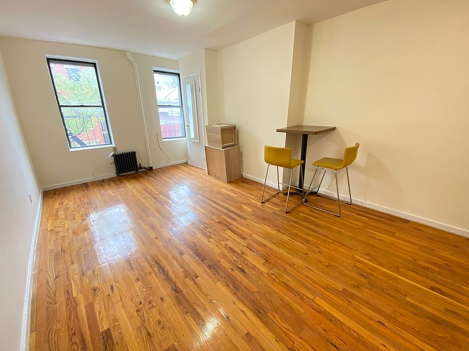 1st image of 320 E 6th St APT 5f