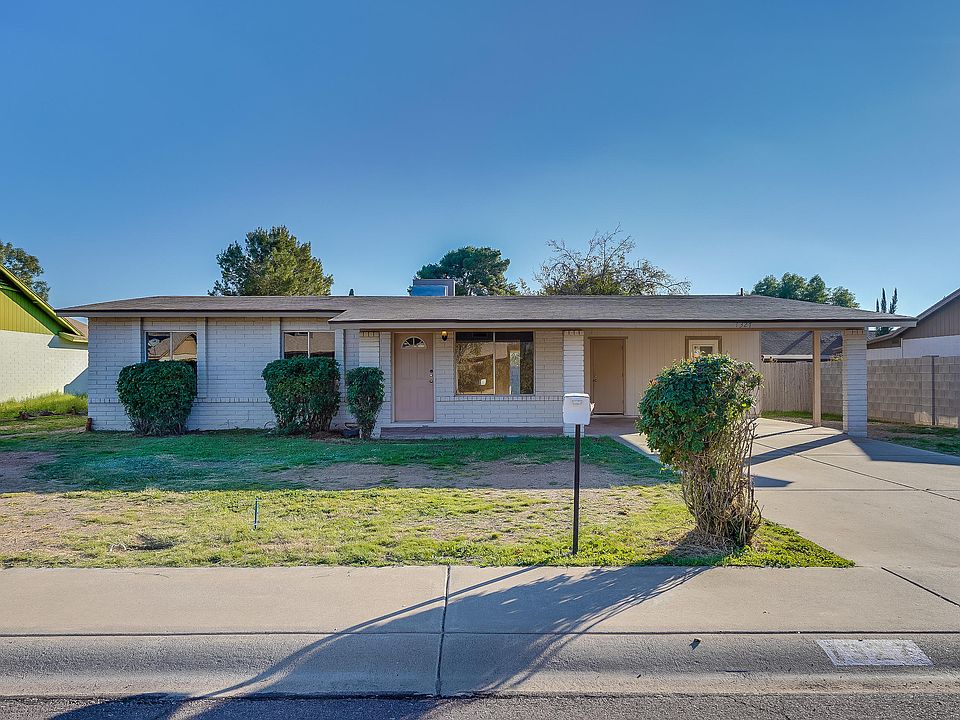 1st image of 1327 W Sequoia Dr
