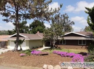 3616 Lake Garden Dr, Fallbrook, CA 92028