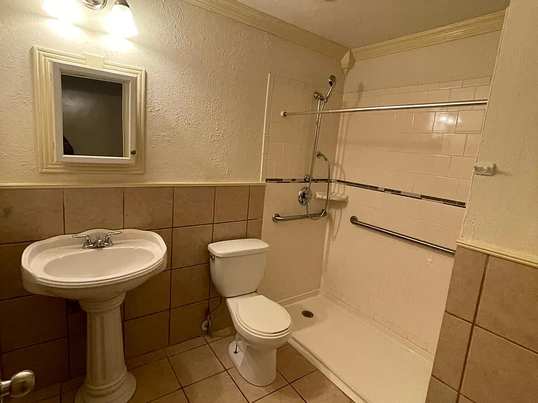5814 Gorman Dr — Photo 15