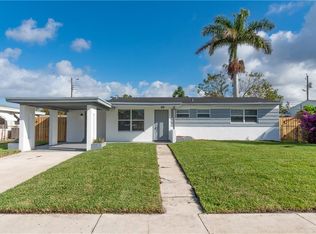 7571 Eaton St, Hollywood, FL 33024