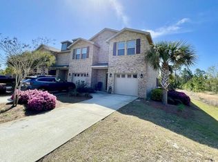 8799 Brown Pelican Cir, Navarre, FL 32566