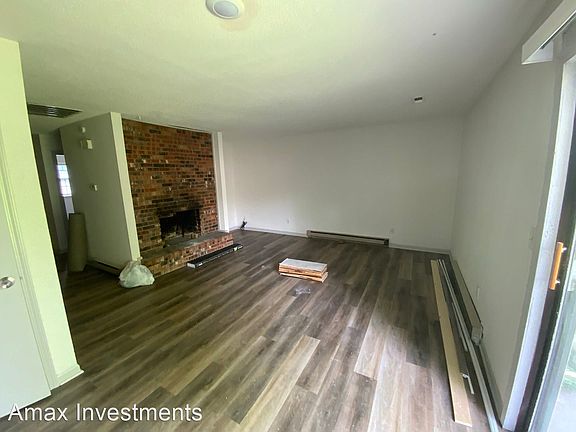 5th image of 441 N Shiloh Ave