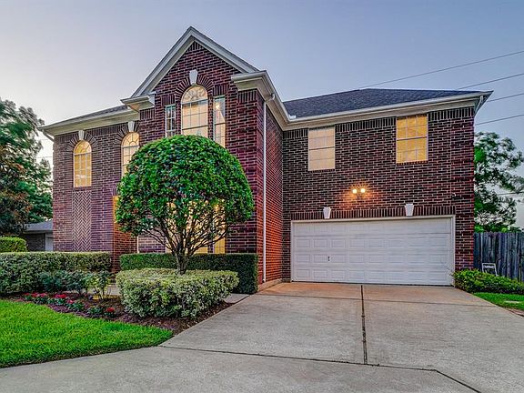3rd image of 19106 Winding Trail Ln