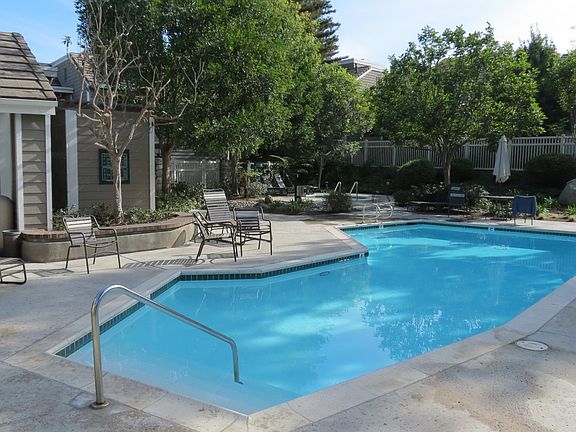 3rd image of 1079 Shadowridge Dr Unit 83