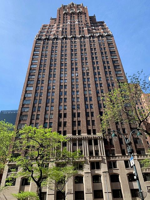 1st image of 320 E 42nd St APT 1412