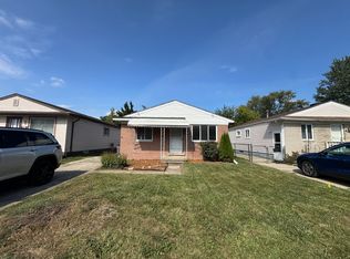 19543 E Forteen Mile Rd, Clinton Township, MI 48035