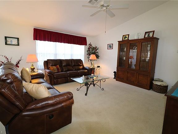 5th image of 2781 Valparaiso Blvd