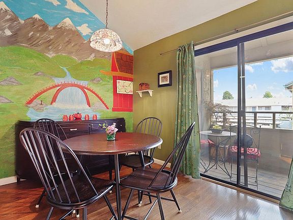 5th image of 625 N Church St APT 10
