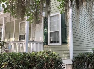 906 15th St APT C, Port Royal, SC 29935