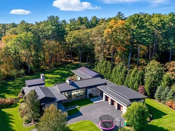 63 Sylvan Ln, Weston, MA 02493