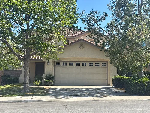 16782 Broadmoor Way Photo 1