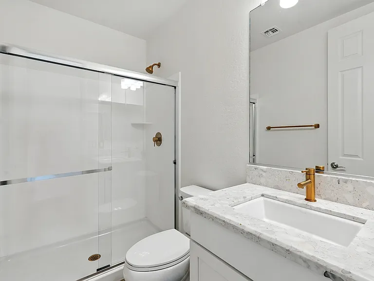 4644 E Beck Ln — Photo 17