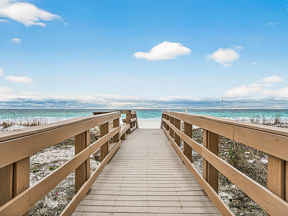 3rd image of 520 Santa Rosa Blvd APT 109