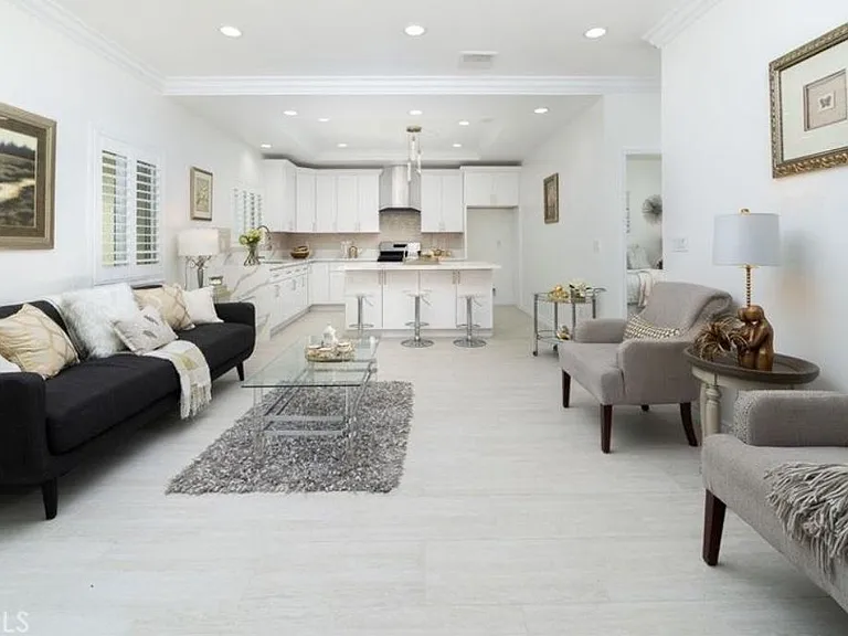 11692 Jerry Ln — Photo 8