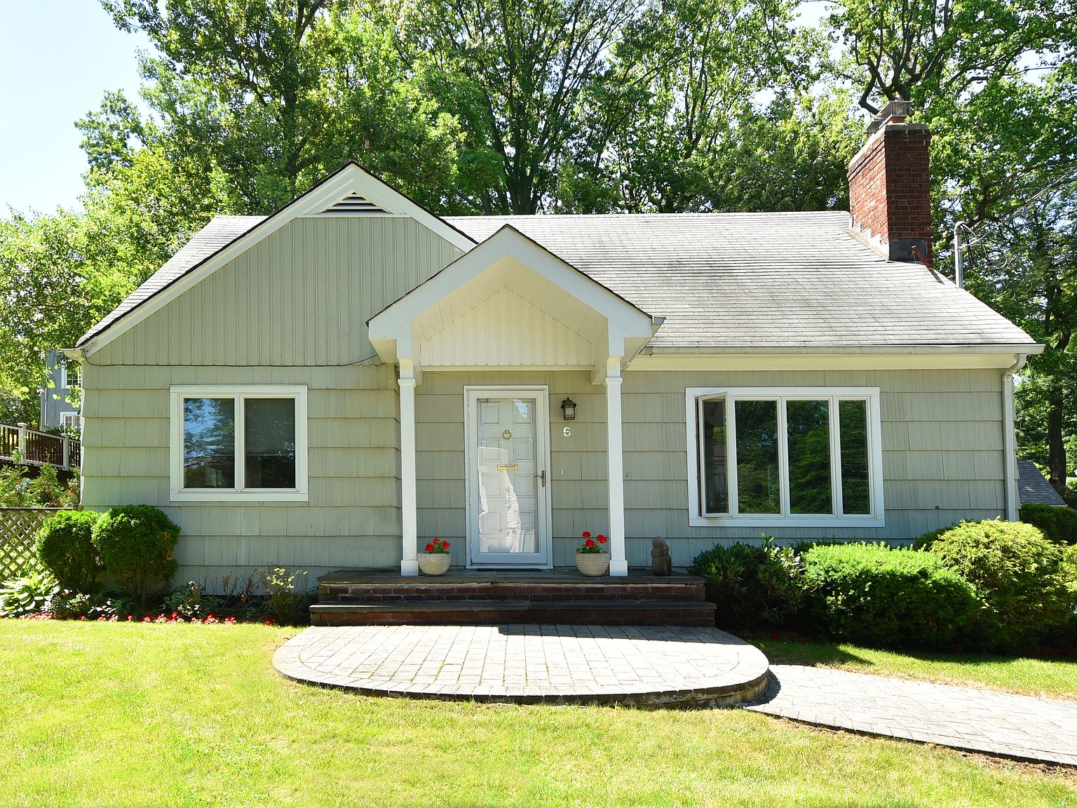 6 Hewlett Pl, Great Neck, NY 11024 Zillow