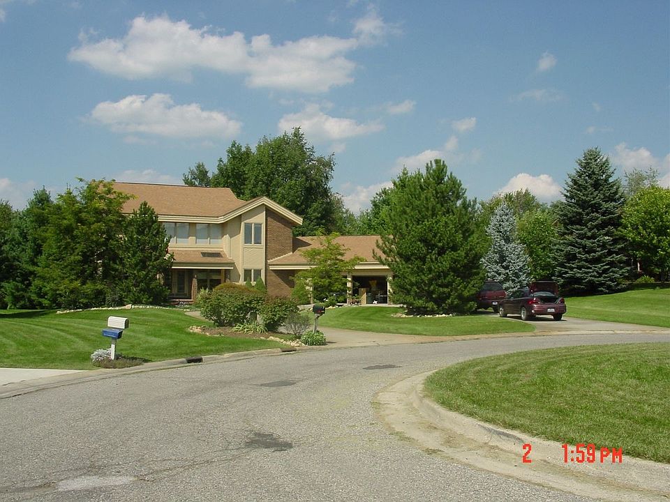 2nd image of 7222 Deerhill Ct