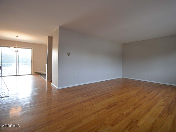 2nd image of 910 South St APT 4