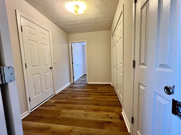 707 Porter Ln — Photo 21