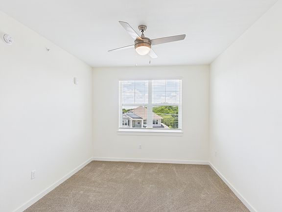 5th image of 2520 New Port Royal Rd #5306