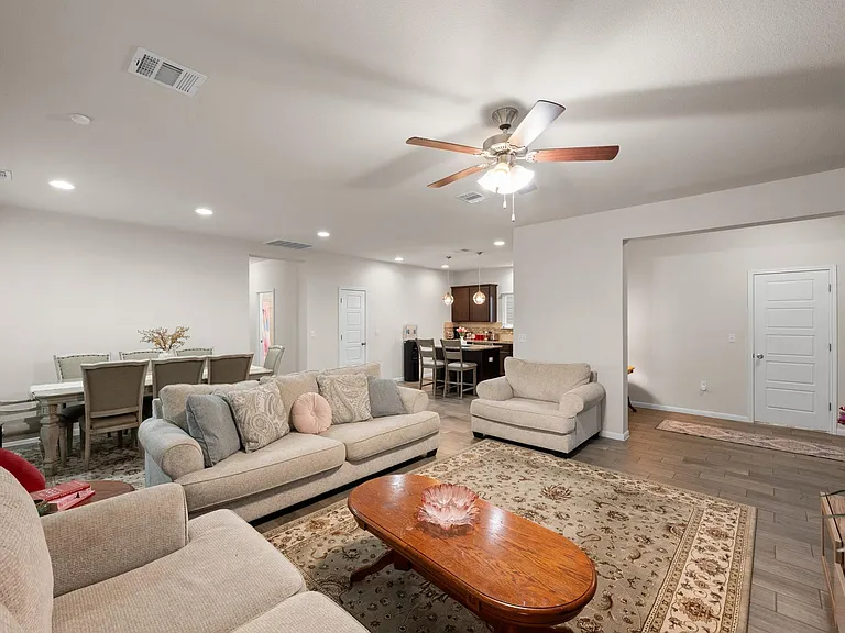 6109 Arbor Crest Ln — Photo 5