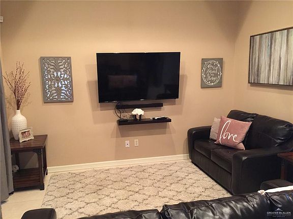 3rd image of 5215 Calle Encantada