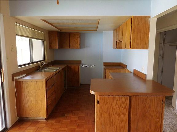 2nd image of 33 Elysium Dr