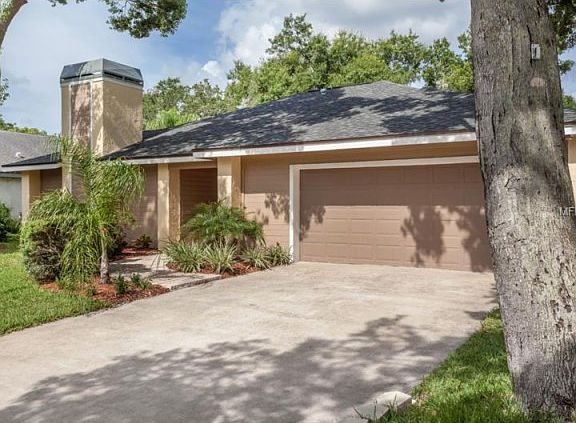2nd image of 12104 Cypress Hollow Pl