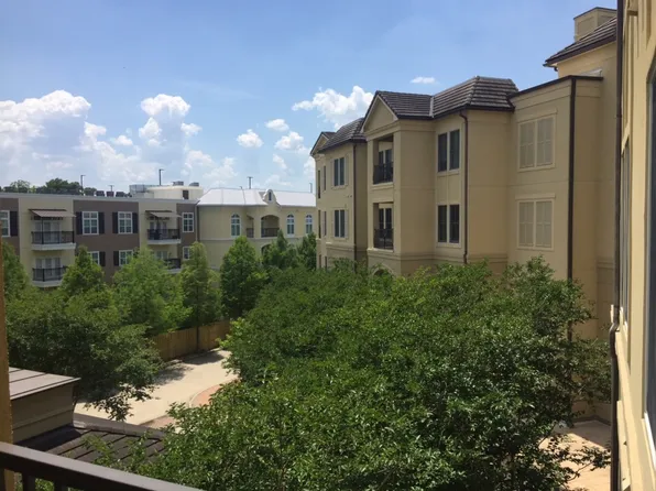 990 Stanford Ave APT 402, Baton Rouge, LA 70808