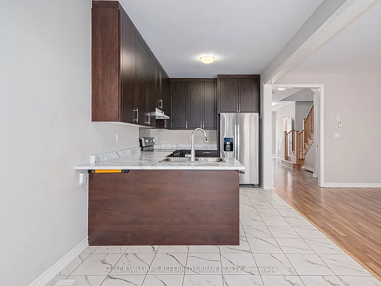 209 Breton St — Photo 11