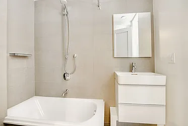 Rented by Akelius Real Estate Management