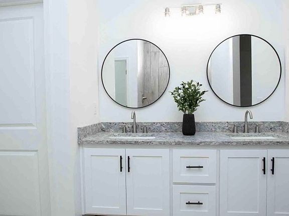 2nd image of 1808 Cajeme Ct