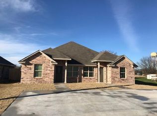 112 Hayes St, Mc Gregor, TX 76657