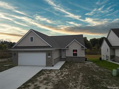 2422 Waterford Way, Davison, MI, 48423