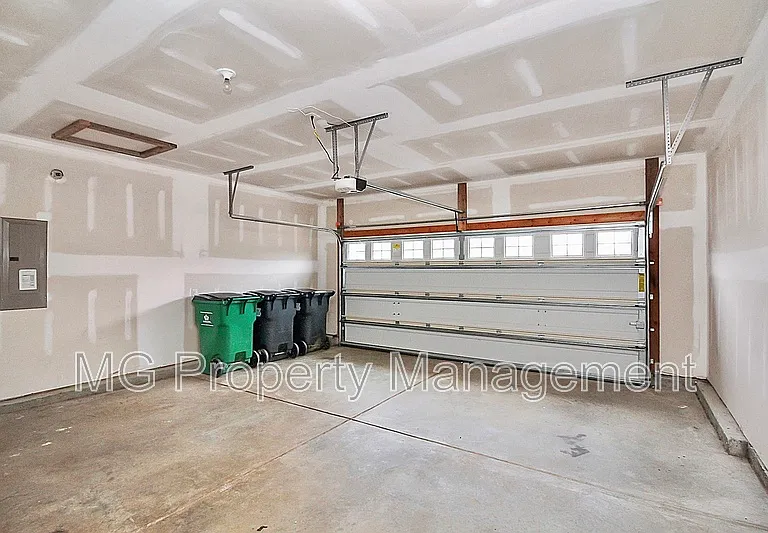 12700 Wither Steele Ct — Photo 39