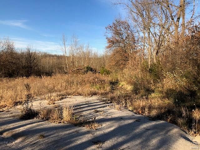 2nd image of Warren Dr