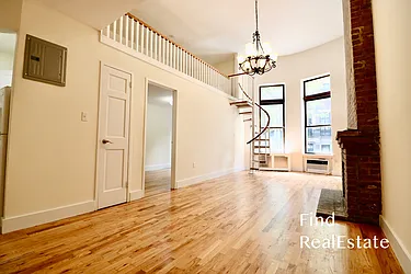 39 West 74th Street, #1A