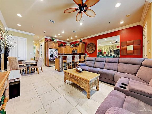 2nd image of 126 E Cora Lee Dr